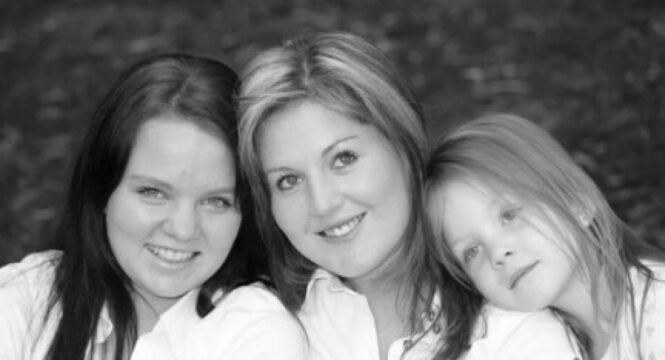 Sue Jordaan and family members